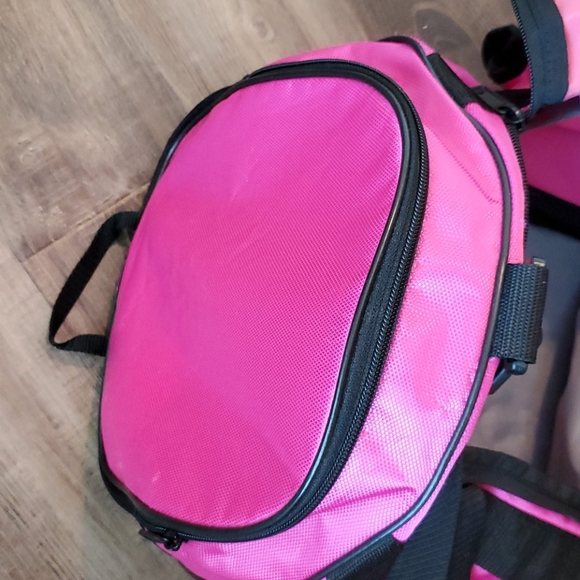 Adidas Pink Duffle Bag - Picture 5 of 6